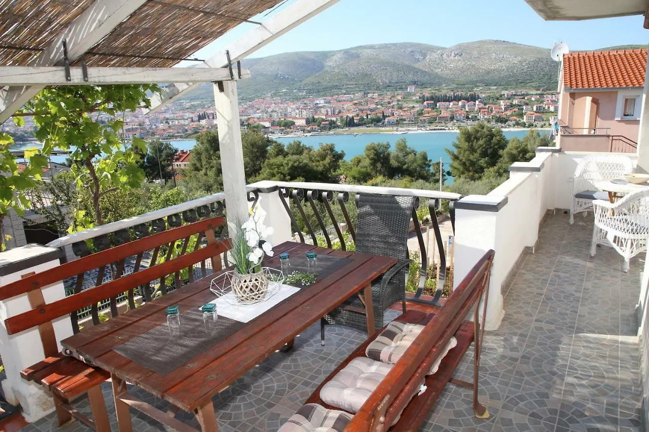 Apartment Poseidon Trogir